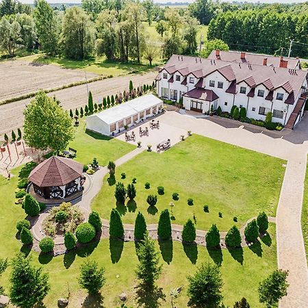 Bed and Breakfast Gosciniec Zacisze I Blisko A2 Dabie-Uniejow I Restauracja Екстер'єр фото