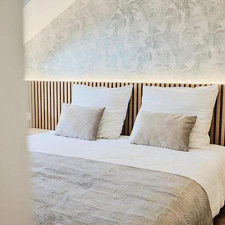 Bed and Breakfast Gosciniec Zacisze I Blisko A2 Dabie-Uniejow I Restauracja Екстер'єр фото